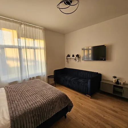 Regal Retreats Apartment Zagreb Exterior photo