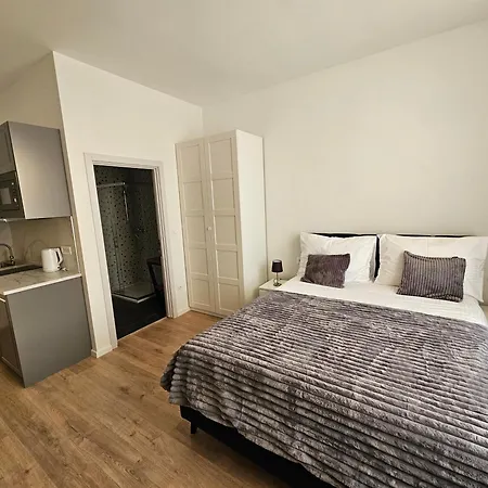 Regal Retreats Apartment Zagreb Exterior photo